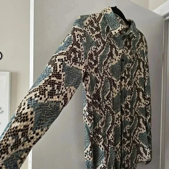 TOPSHOP snake print blouse - Picture 4 of 7